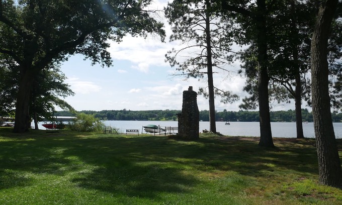 Pine Brook Cabin | Enjoy this Wonderful cabin on Spec Lake!