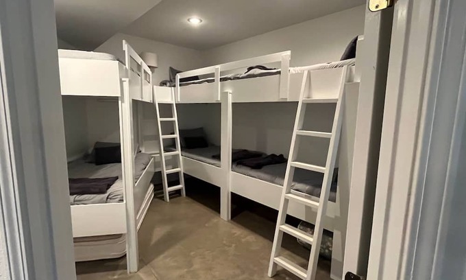 Wedowee House | Must See at Lake Wedowee! Year-round deep water that comfortably sleeps 14-16.