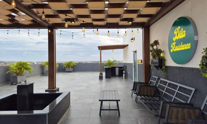 Dzorwulu Apartment | Chic 1-bedroom apartment with AC, rooftopterrace fitness room in wonderful Accra