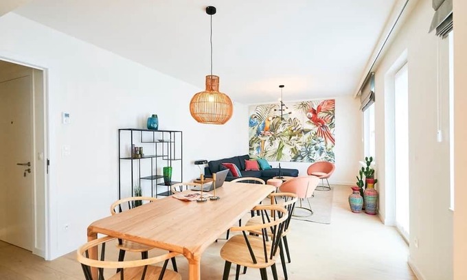 Plasky Apartment | NATO&EU 2BR Apt - Free Luggage Room