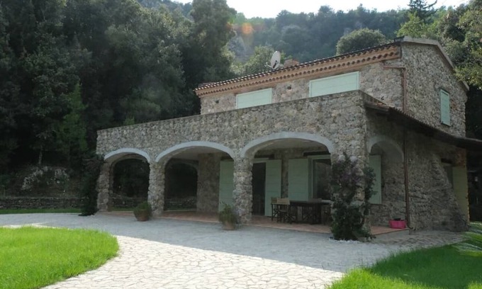 Scario Villa | The Wonder - By the Sea