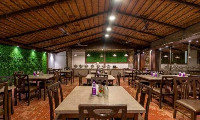 Rao Colony Villa | 4-bedroom villa in delightful Lonavala with AC