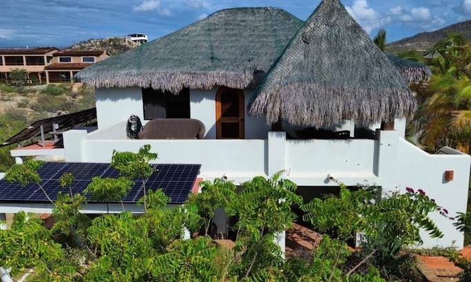 Los Zacatitos House | Casa de las Mareas, a short walk to the beach, sleeps 12 in San Jose del Cabo.