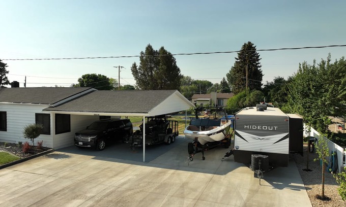 Vernal House | RV full hook up RV full hook up