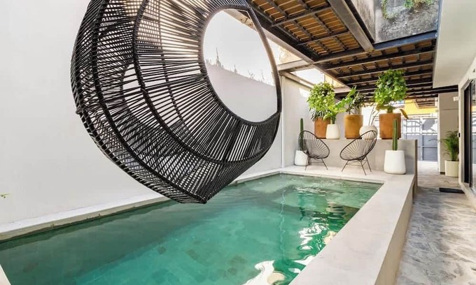La Estancia House | Rooftop & Private Pool Property