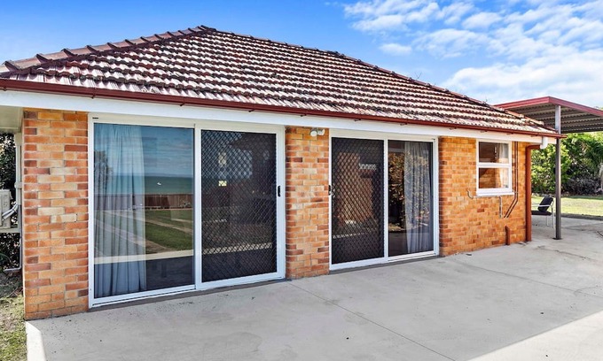 Point Vernon House | Welcome to Cockatoos View