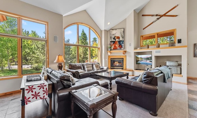 Three Peaks House | Modern Mountain Stay | Hot Tub, Fire Pit & Views