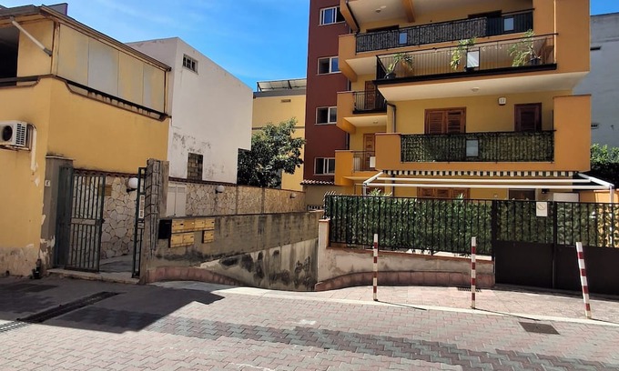 Roccalumera Bed & Breakfast | BREZZA MARINA A totally new facility with all the requirements.