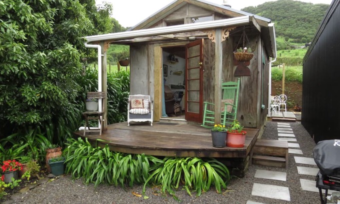 Rewa Cabin | The Wish House Retreat - A peaceful self-guided retreat