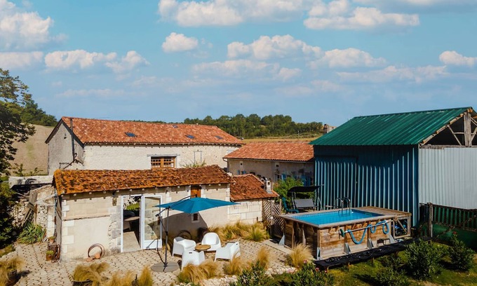 Saint-Martial-Viveyrol House | Peaceful Dordogne Cottage