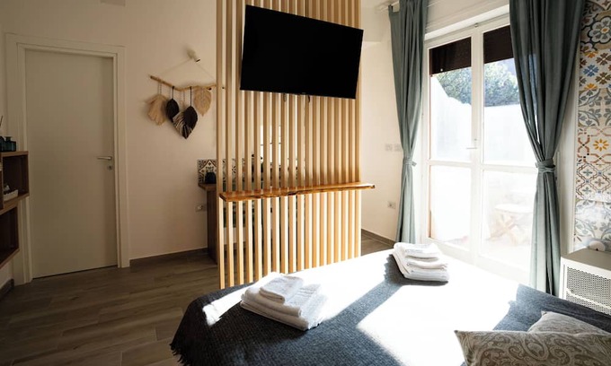 Magazzeno Apartment | Elegant apartment located inside a private park, Arbostella area.