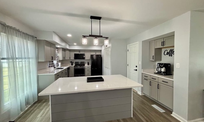 Delaware County House | Newly Renovated 3 bedrooms, 2 bathroom home. Fenced in back yard.