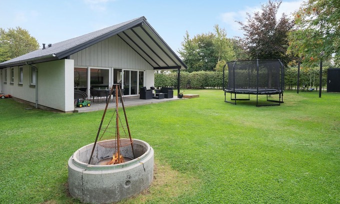 Lundby House | 3 bedroom amazing home in Lundby