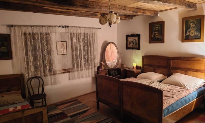 Staro Petrovo Selo Cottage | Marvelous 2-bedroom cottage in Staro Petrovo Selo