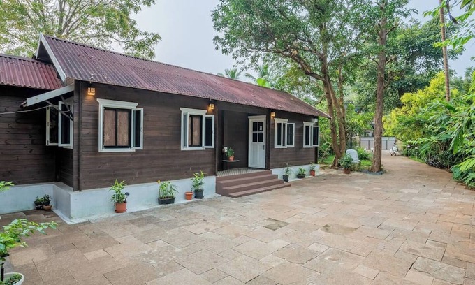 Marra House | Casa Nona- Peaceful Wooden Cottages in North Goa