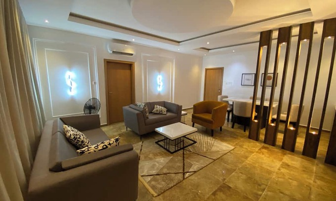 Uyo House | Tobas Apartments