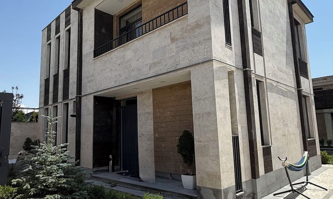 Oshakan House | Family House