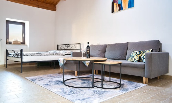 Acciano Apartment | Casa Notte Stellata 1-bedroom apartment in Roccapreturo