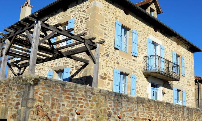 Sabadel-Latronquiere House | To wake up to the sound of birdsong