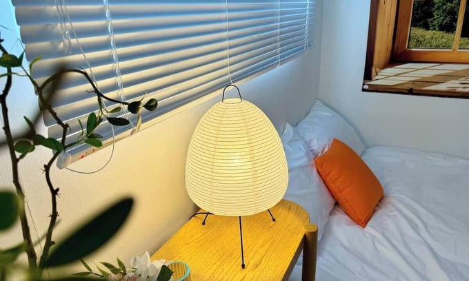 Seogang-dong Villa | Walk to Hongdae | 30min to All of Seoul | Stylish 2BR + Cinema Room