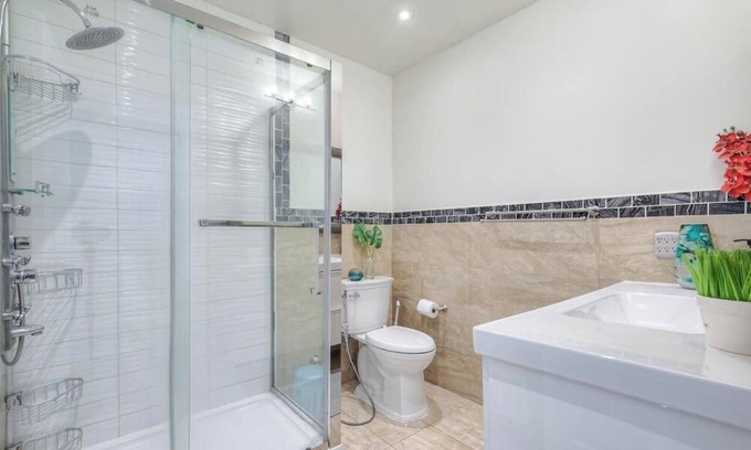 Richmond Hill House | Modern Designed Studio
