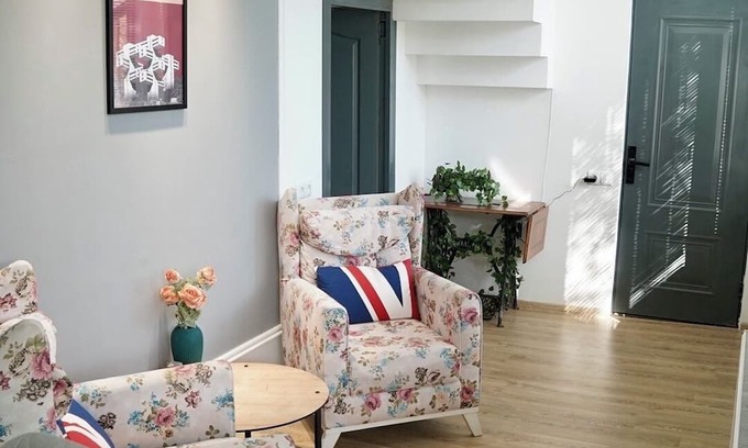 Tbilisi Apartment | Two bedroom (2bathroom) apartment in old Tbilisi