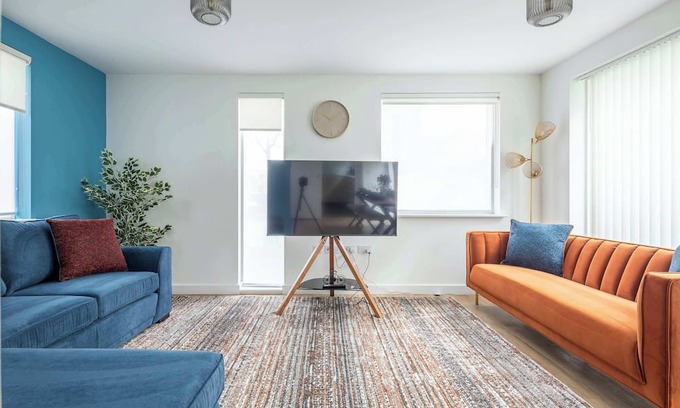Trumpington House | Spacious 4-Bedroom Home | Ideal for Families & Corporate Stays