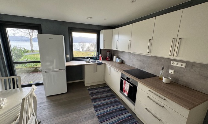 Selje Apartment | Cozy 1-bedroom apartment in delightful Vestland with WiFi