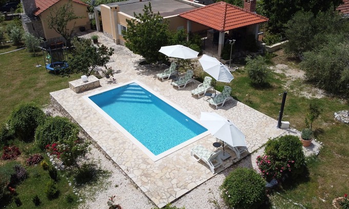 Unesic House | Kuća za odmor Neva
