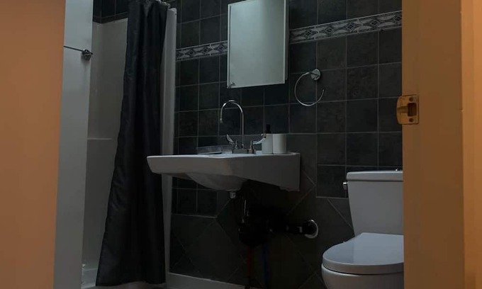 Guildford House | THE GUILDFORD FAMILY RETREAT