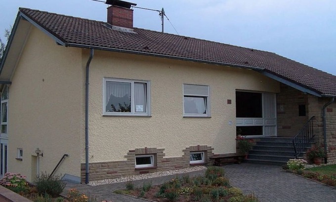 Gondorf Apartment | Vacation apartment Gertrud Rodens - 3-bed apartment