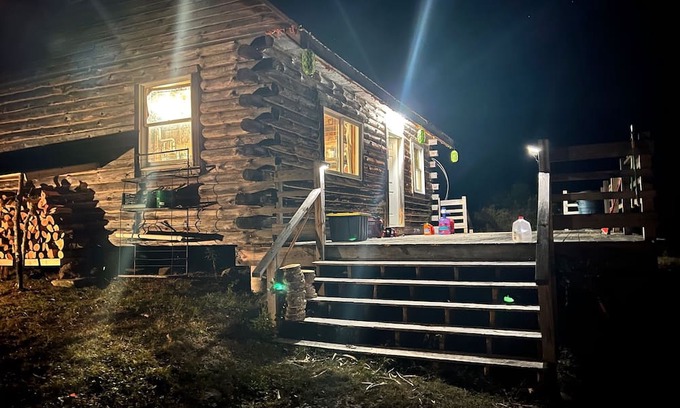 Worcester Cabin | Rustic 126-Acre Hunting Camp – Budget Stay Near Cooperstown