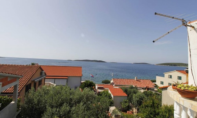 Milna Apartment | 2 bedroom amazing apartment in Milna