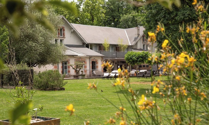 Garrevaques House | Prestigious residence for up to 30 people, swimming pool and large garden