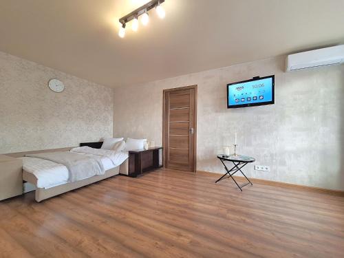 Svitlogirske Apartment | Двокімнатна квартира навпроти Театру Гоголя у центрі Полтави Мережа AlexApartments Документи для відряджень Безконтактне заселення цілодобово