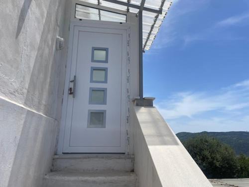 Monte Chiaro Bed & Breakfast | La casetta di Bellatrix