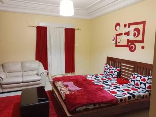 Point E Hotel | Paryssonalo Ngor