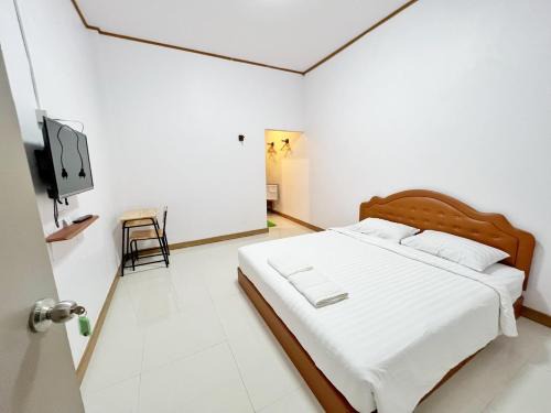Sakon Nakhon Hostel | เฮือนคุณน้ำผึ้ง