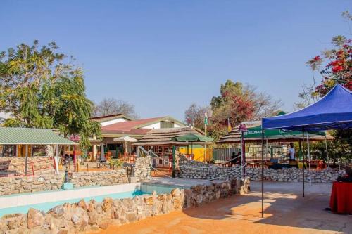 Tsumeb House | Hot Air Balloon Resort & Guesthouse (old TCL club)